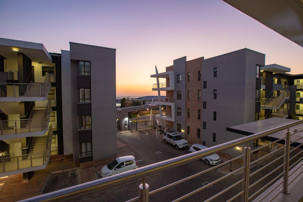 The Hub Apartments Johannesbourg Extérieur photo